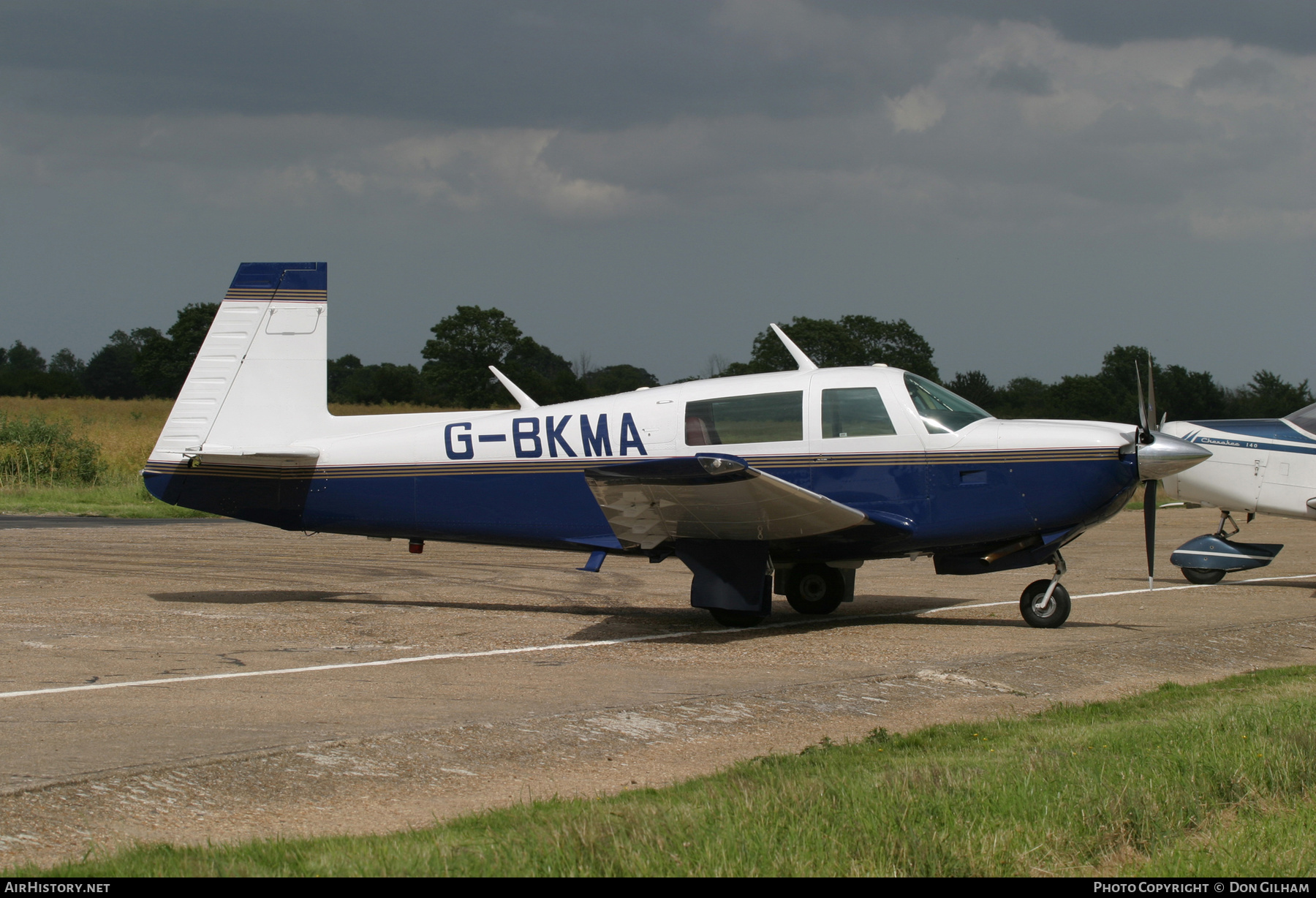 Aircraft Photo of G-BKMA | Mooney M-20J | AirHistory.net #308236