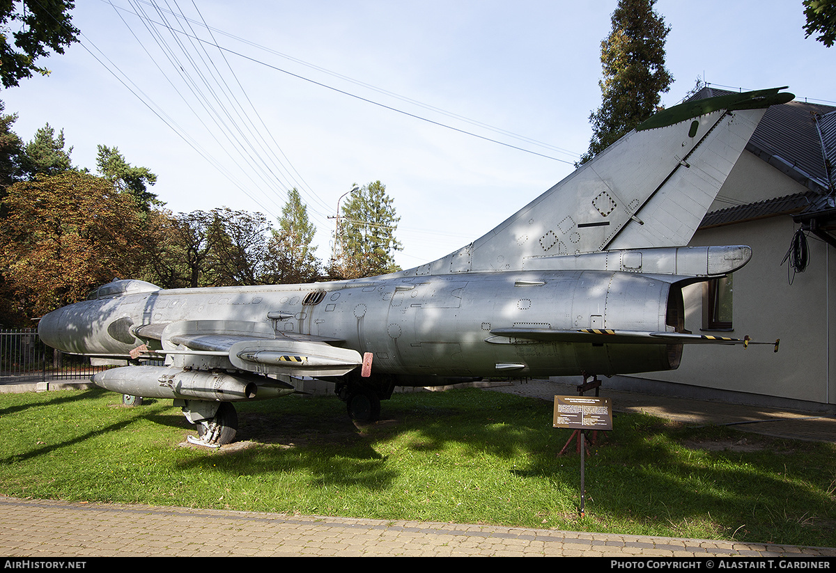 Aircraft Photo of 809 | Sukhoi Su-7BKL | Poland - Air Force | AirHistory.net #308308