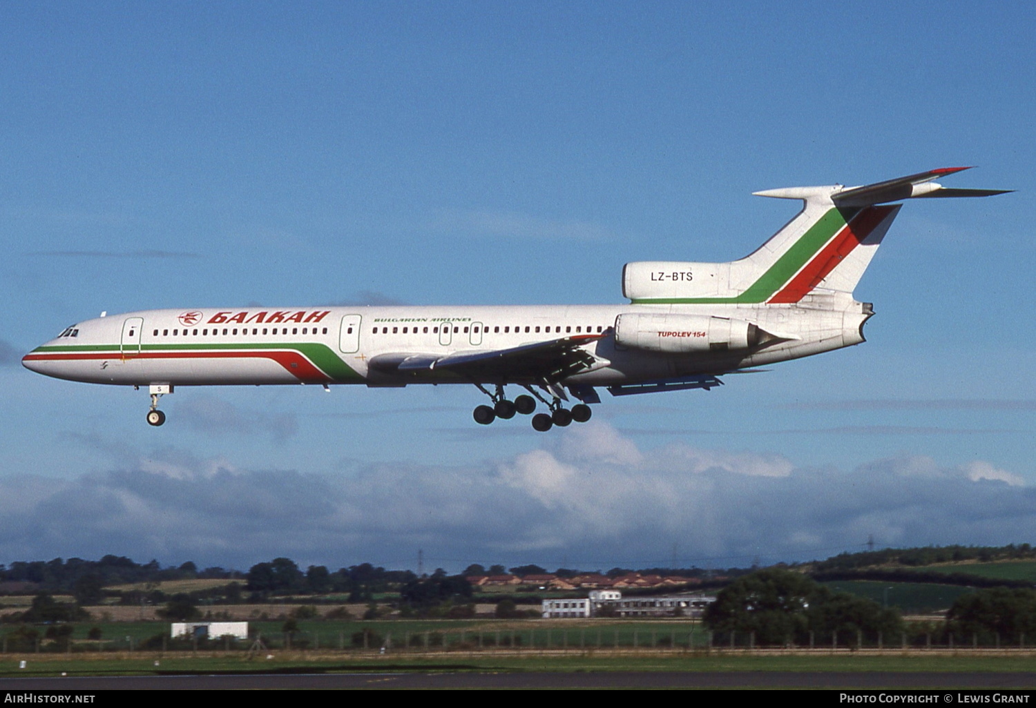 Aircraft Photo of LZ-BTS | Tupolev Tu-154B-2 | Balkan - Bulgarian Airlines | AirHistory.net #308326