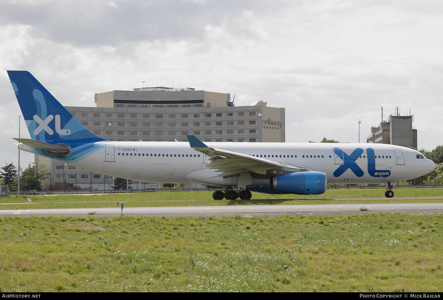 Aircraft Photo of F-GSEU | Airbus A330-243 | XL Airways | AirHistory.net #308389