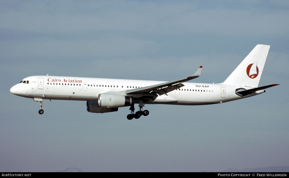 Aircraft Photo of SU-EAF | Tupolev Tu-204-120 | Cairo Aviation | AirHistory.net #308406