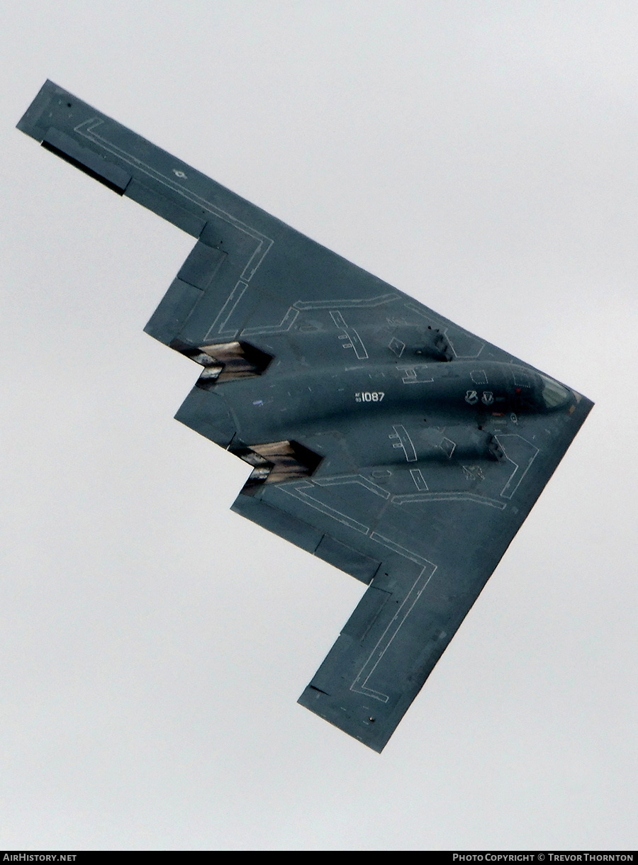 Aircraft Photo of 93-1087 | Northrop Grumman B-2A Spirit | USA - Air Force | AirHistory.net #308428