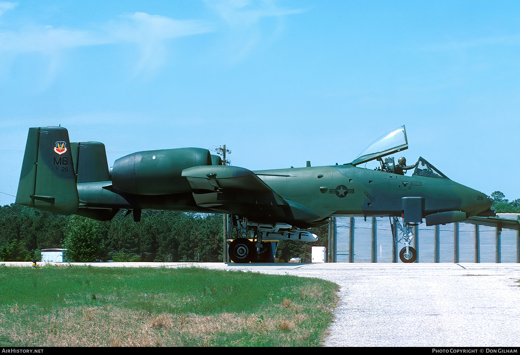 Aircraft Photo of 77-0211 / AF77-211 | Fairchild A-10A Thunderbolt II | USA - Air Force | AirHistory.net #308464