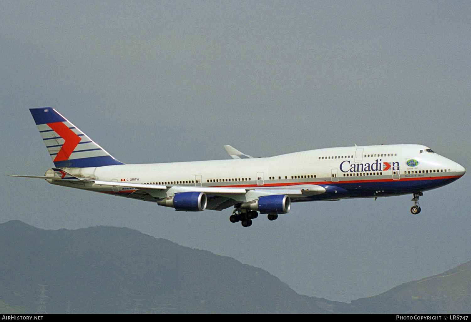 Aircraft Photo of C-GMWW | Boeing 747-475 | Canadian Airlines | AirHistory.net #308502