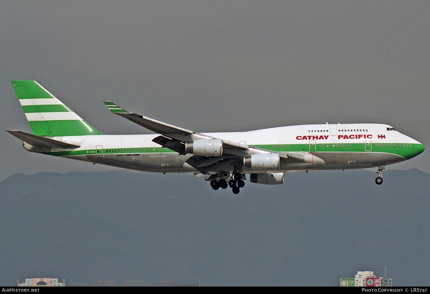 Aircraft Photo of B-HOX | Boeing 747-467 | Cathay Pacific Airways | AirHistory.net #308509