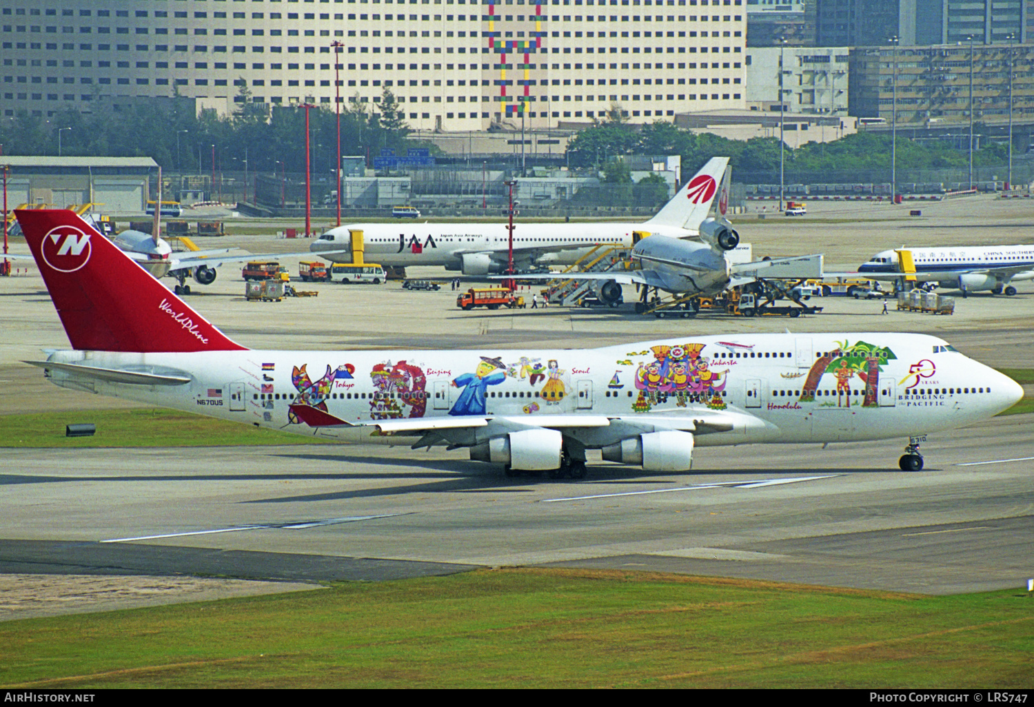 Aircraft Photo of N670US | Boeing 747-451 | Northwest Airlines | AirHistory.net #308520