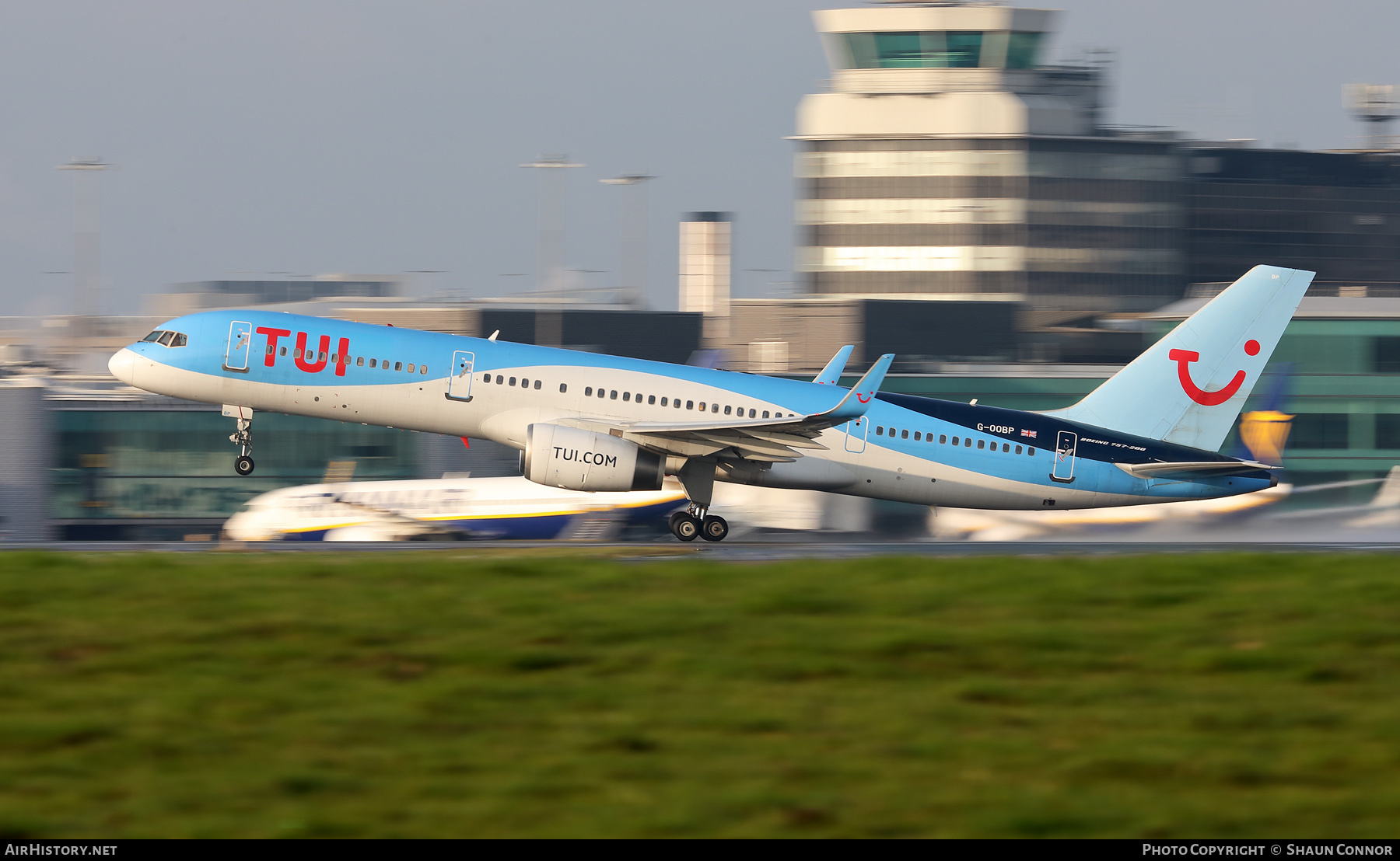 Aircraft Photo of G-OOBP | Boeing 757-2G5 | TUI | AirHistory.net #308533