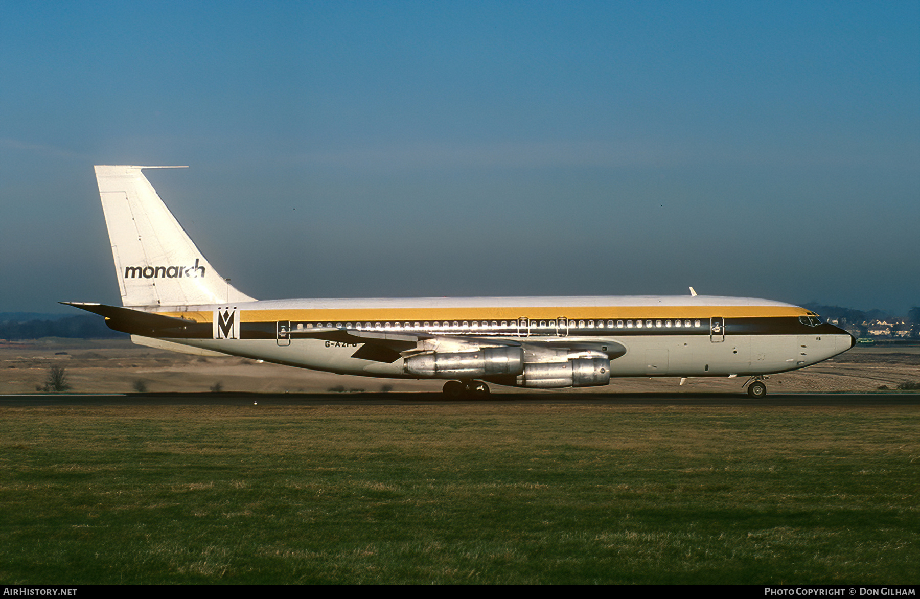 Aircraft Photo of G-AZFB | Boeing 720-051B | Monarch Airlines | AirHistory.net #308534