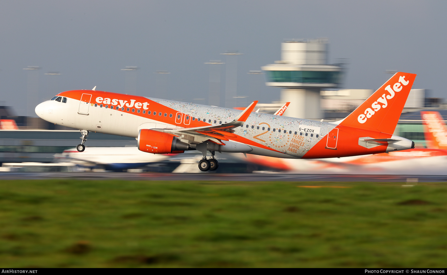 Aircraft Photo of G-EZOX | Airbus A320-214 | EasyJet | AirHistory.net #308544