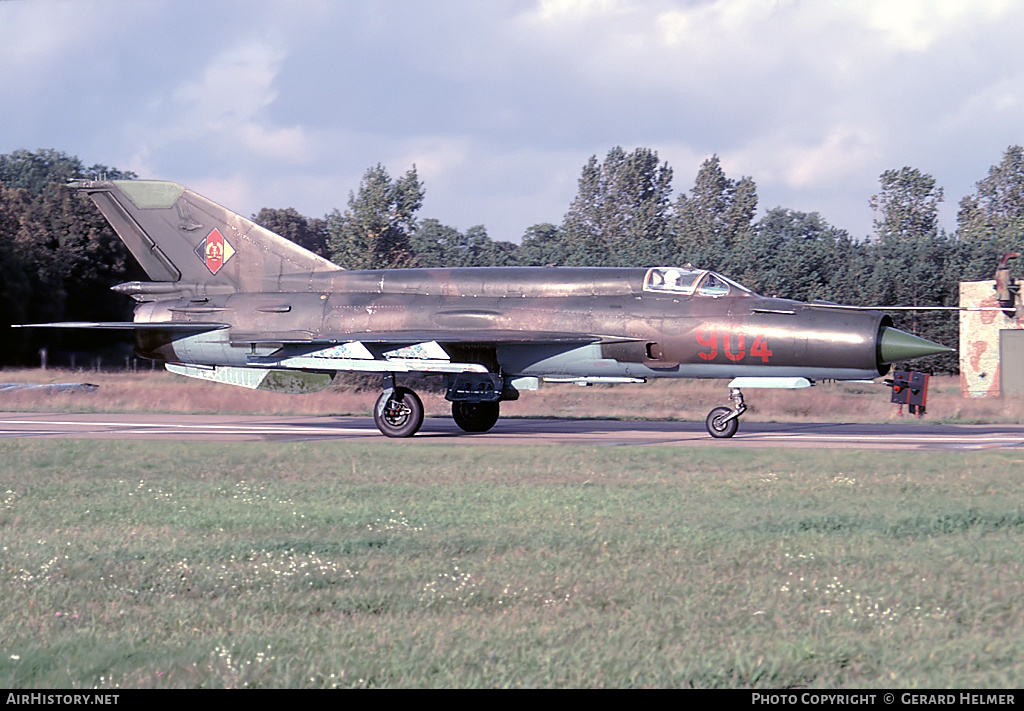 Aircraft Photo of 904 | Mikoyan-Gurevich MiG-21bis | East Germany - Air Force | AirHistory.net #308589