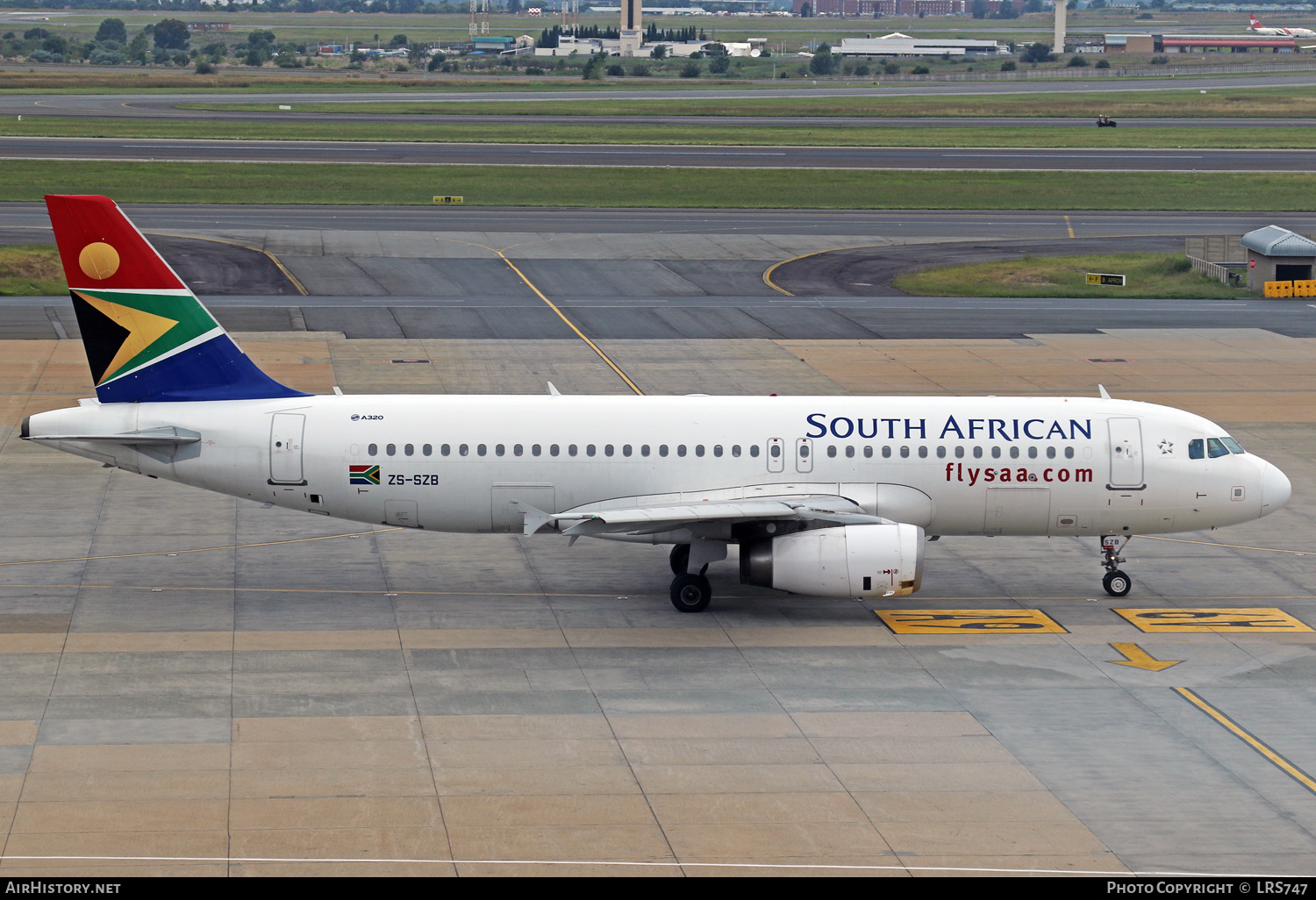 Aircraft Photo of ZS-SZB | Airbus A320-232 | South African Airways | AirHistory.net #308613
