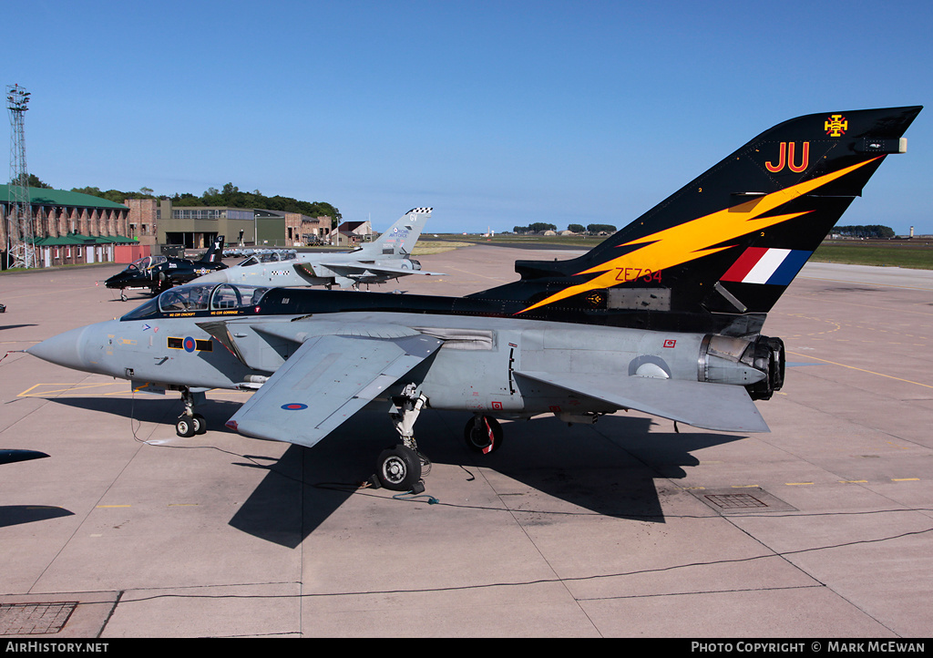 Aircraft Photo of ZE734 | Panavia Tornado F3 | UK - Air Force | AirHistory.net #308640