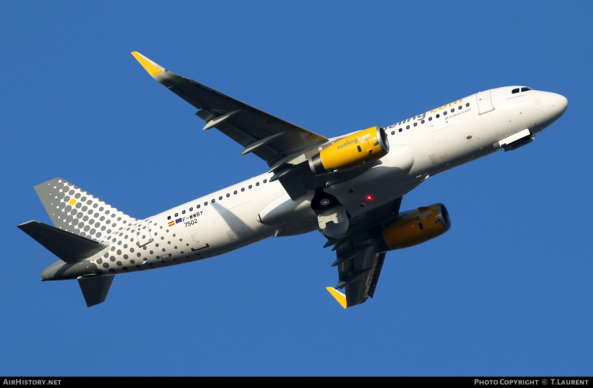 Aircraft Photo of F-WWBY | Airbus A320-232 | Vueling Airlines | AirHistory.net #308648