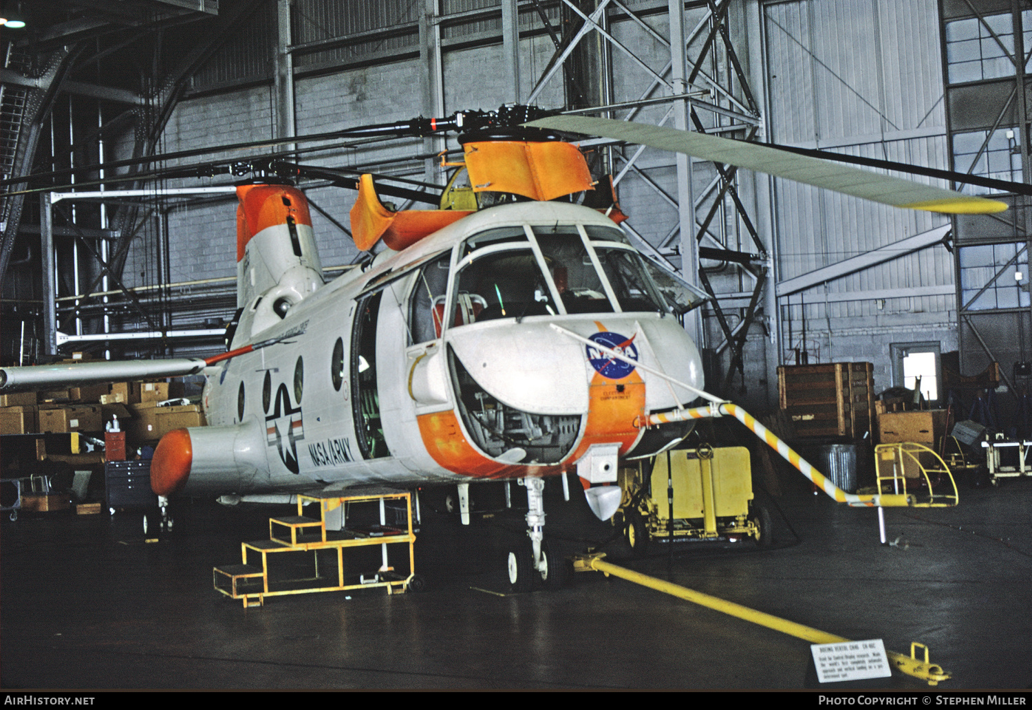 Aircraft Photo of NASA 533 | Boeing Vertol CH-46C | NASA - National Aeronautics and Space Administration | AirHistory.net #308705