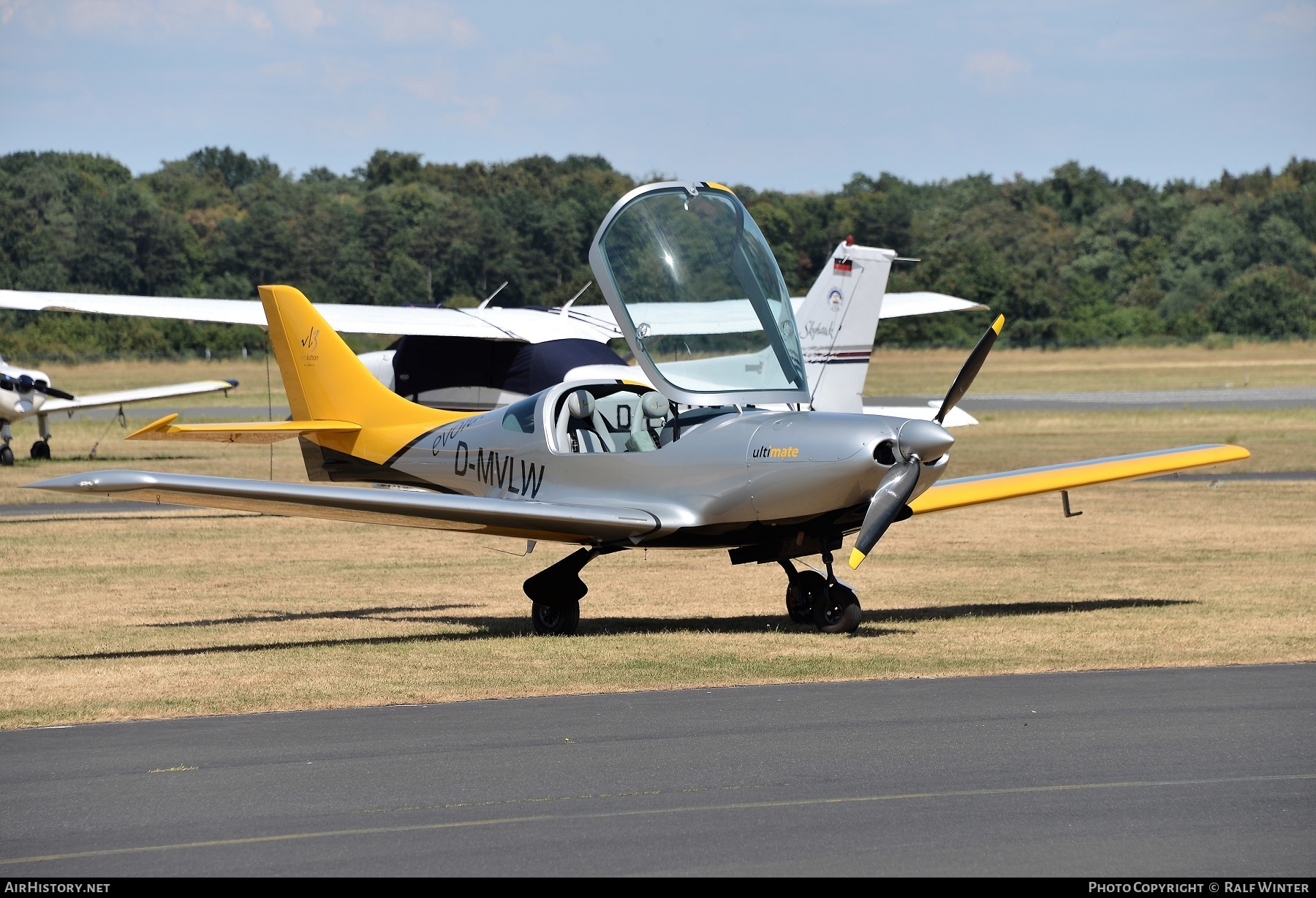 Aircraft Photo of D-MVLW | Aveko VL-3 Evolution | AirHistory.net #308708
