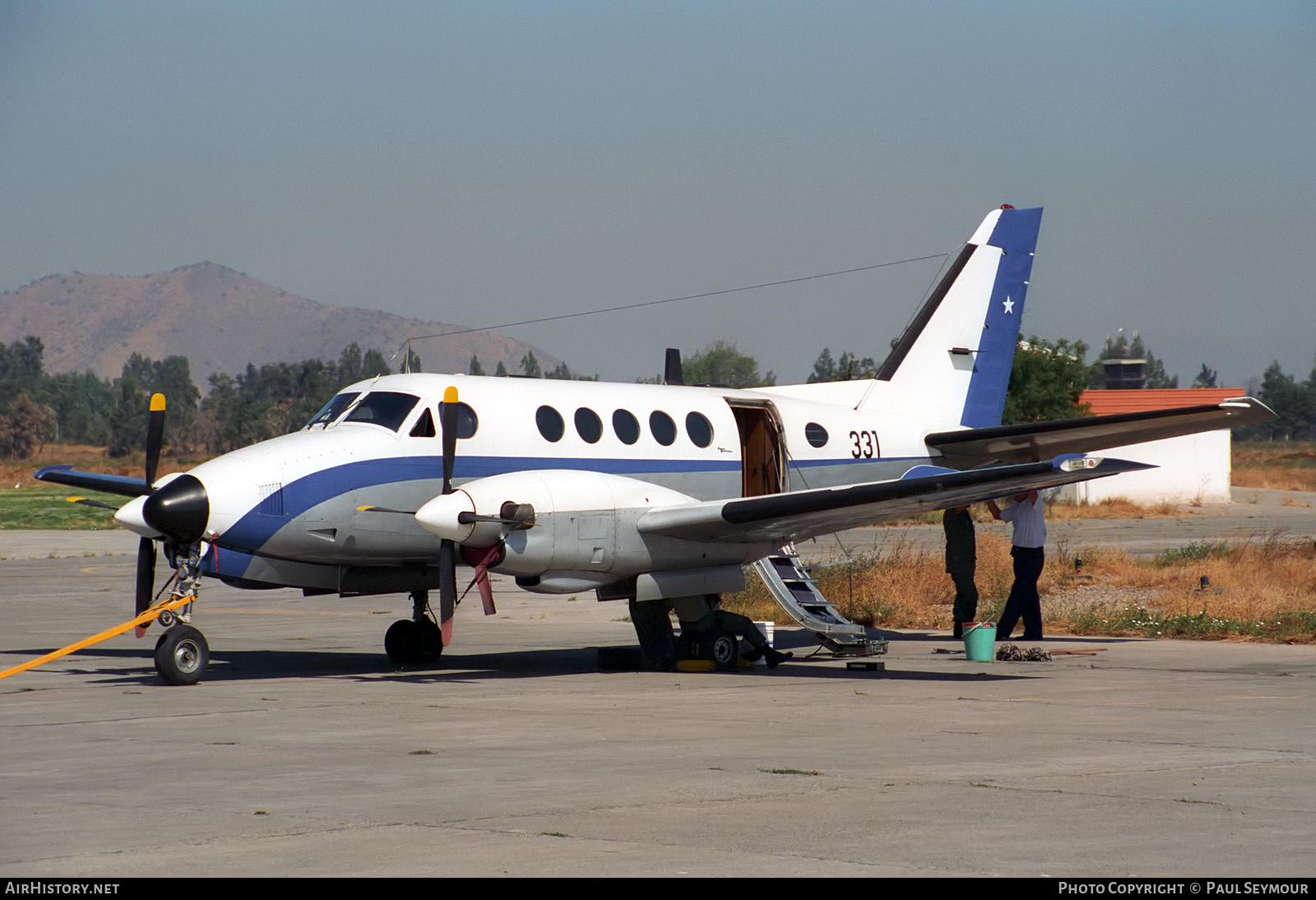 Aircraft Photo of 331 | Beech A100 King Air | Chile - Air Force | AirHistory.net #308731
