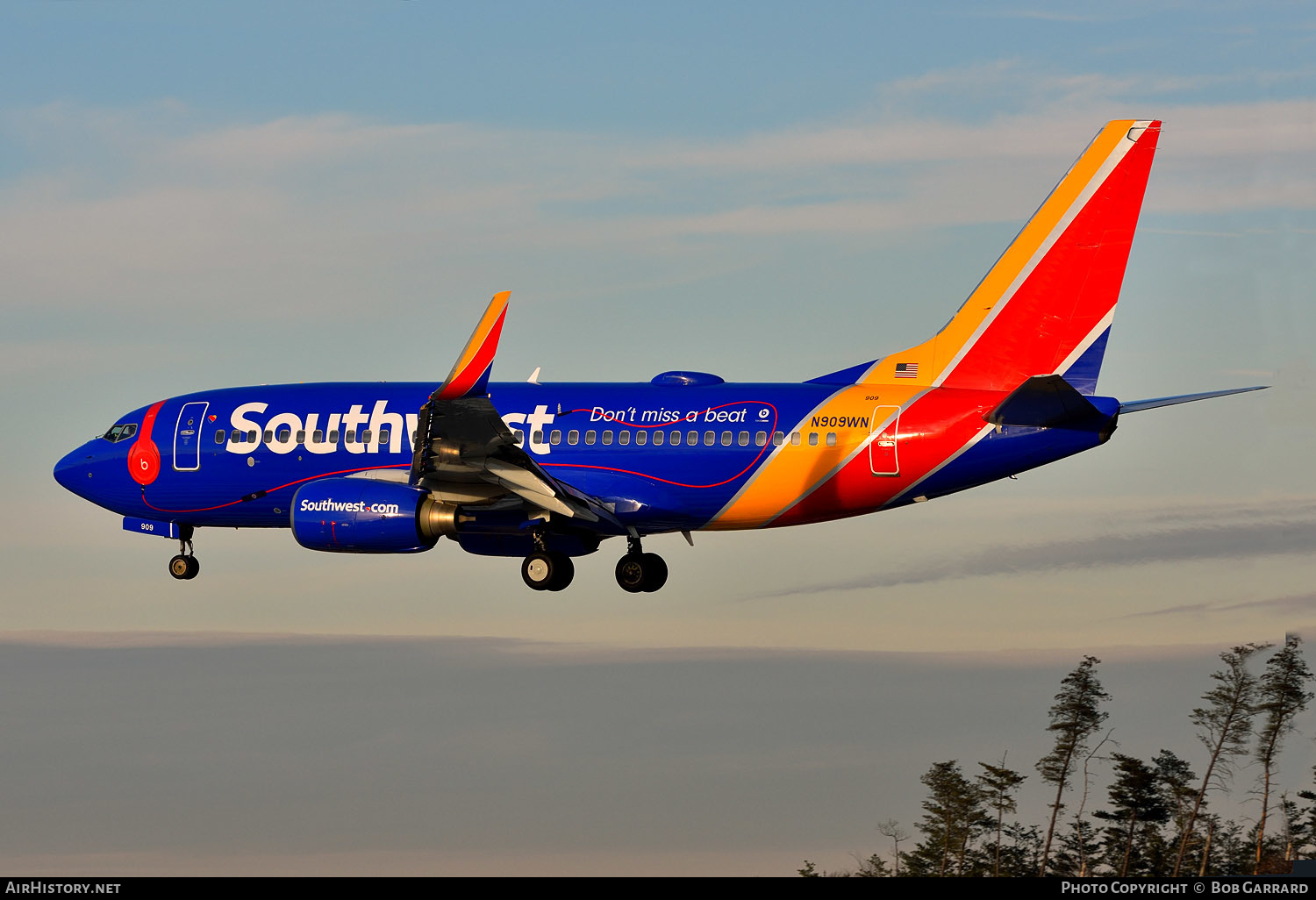 Aircraft Photo of N909WN | Boeing 737-7H4 | Southwest Airlines | AirHistory.net #308744
