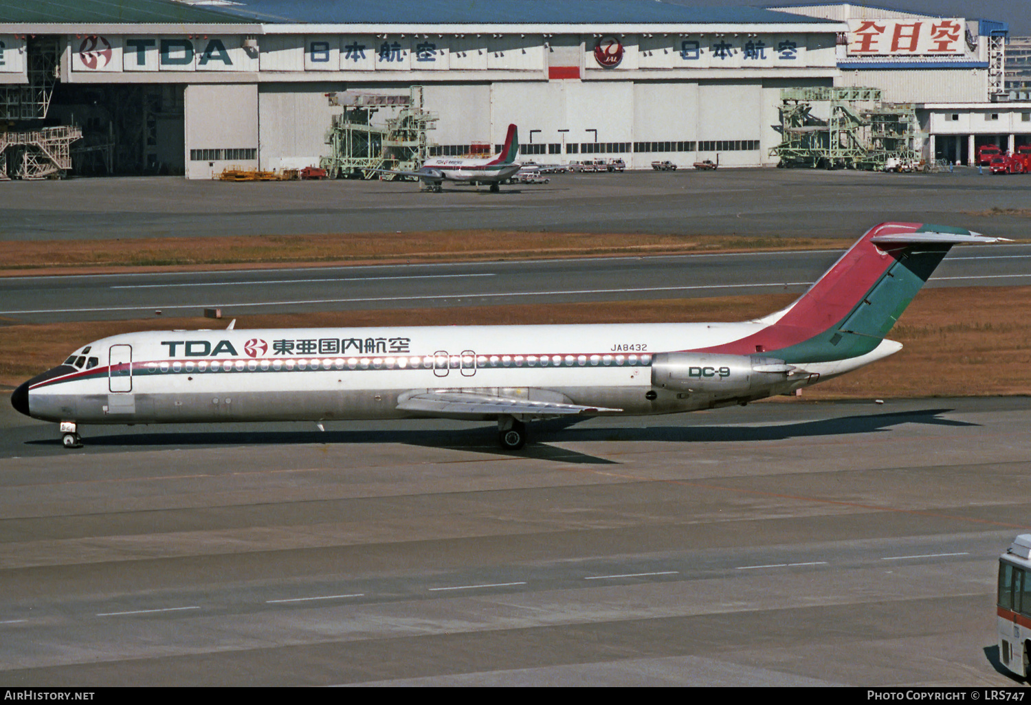 Aircraft Photo of JA8432 | McDonnell Douglas DC-9-41 | TDA - Toa Domestic Airlines | AirHistory.net #308848
