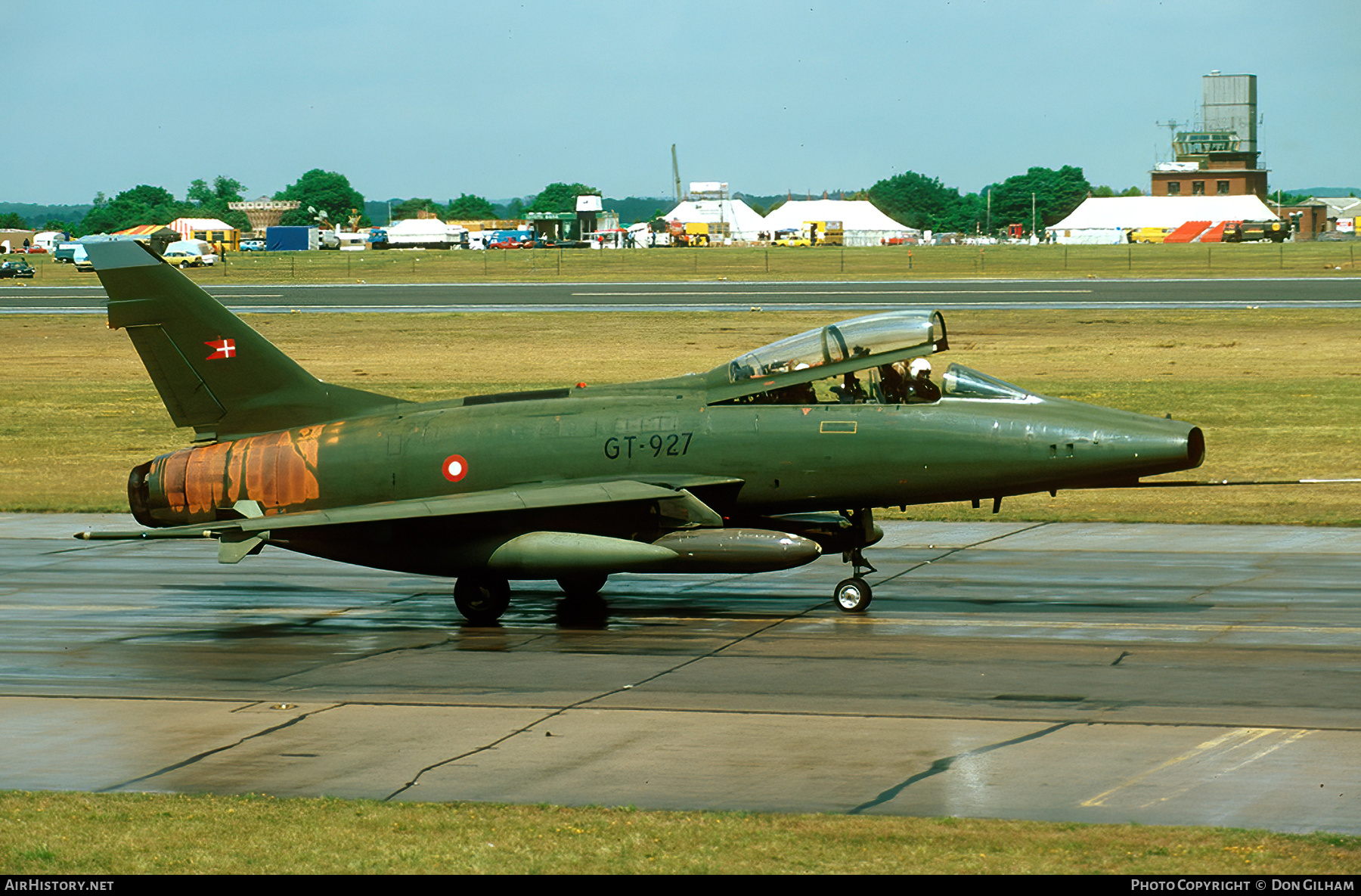 Aircraft Photo of GT-927 | North American TF-100F Super Sabre | Denmark - Air Force | AirHistory.net #308929