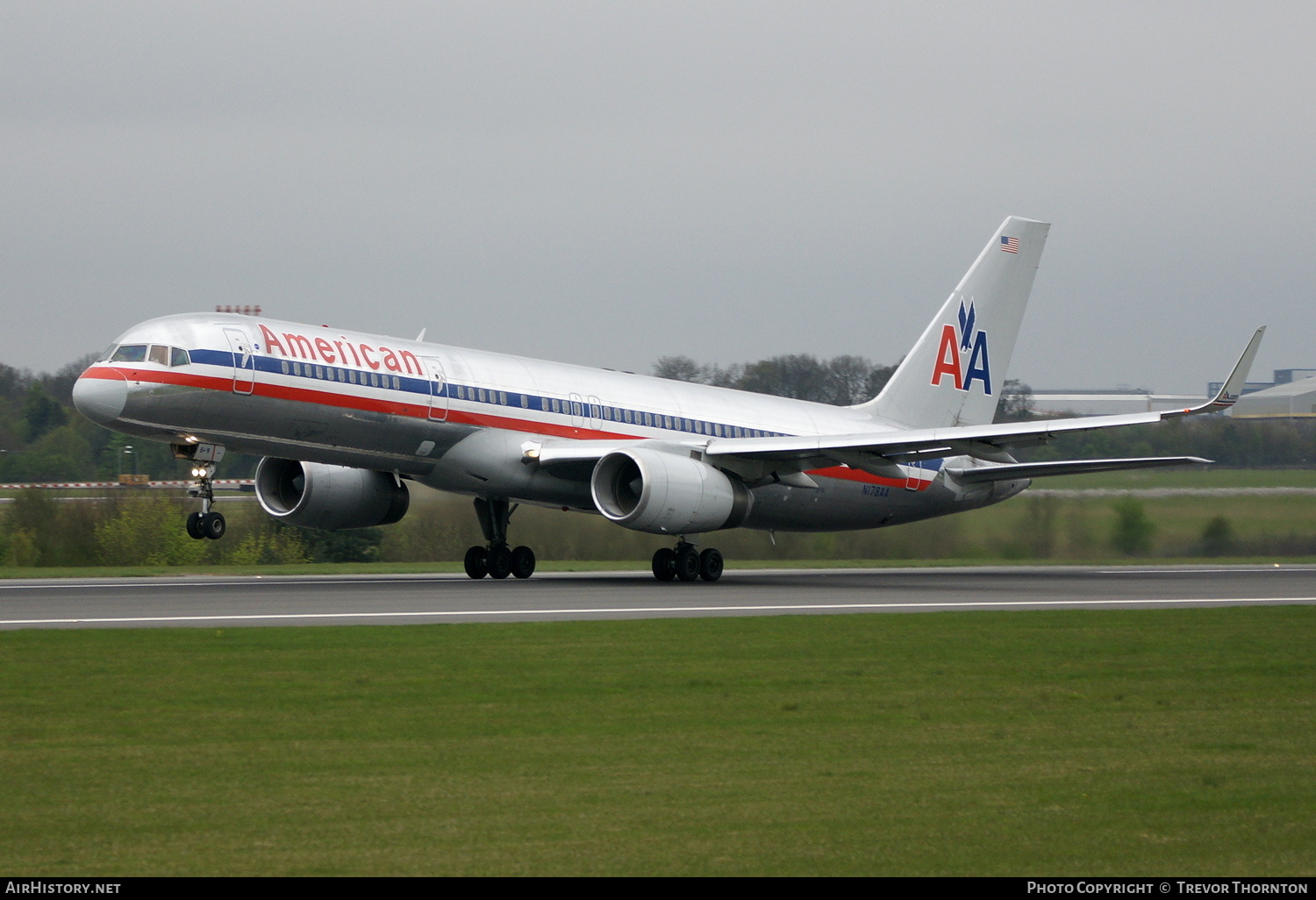 Aircraft Photo of N178AA | Boeing 757-223 | American Airlines | AirHistory.net #309007