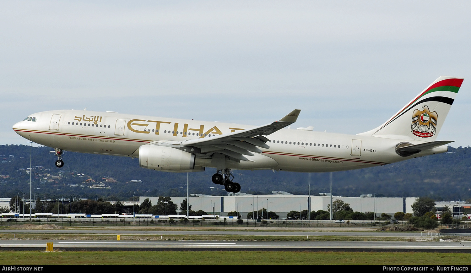 Aircraft Photo of A6-EYL | Airbus A330-243 | Etihad Airways | AirHistory.net #309030