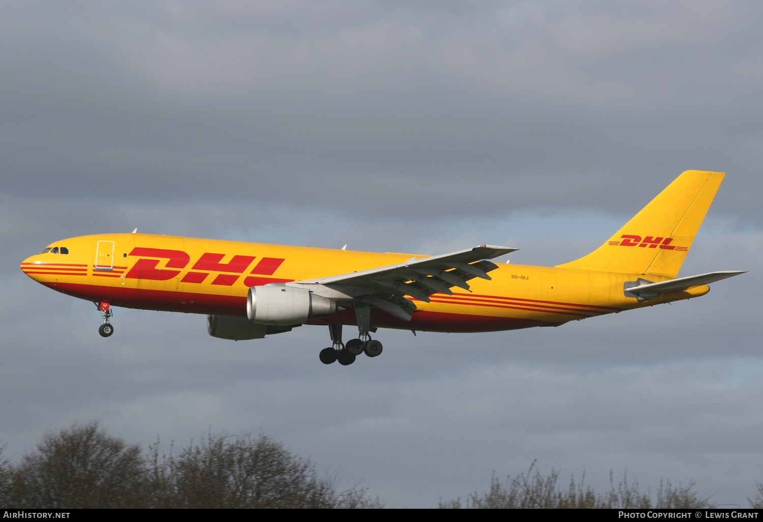 Aircraft Photo of OO-DIJ | Airbus A300B4-103(F) | DHL International | AirHistory.net #309088