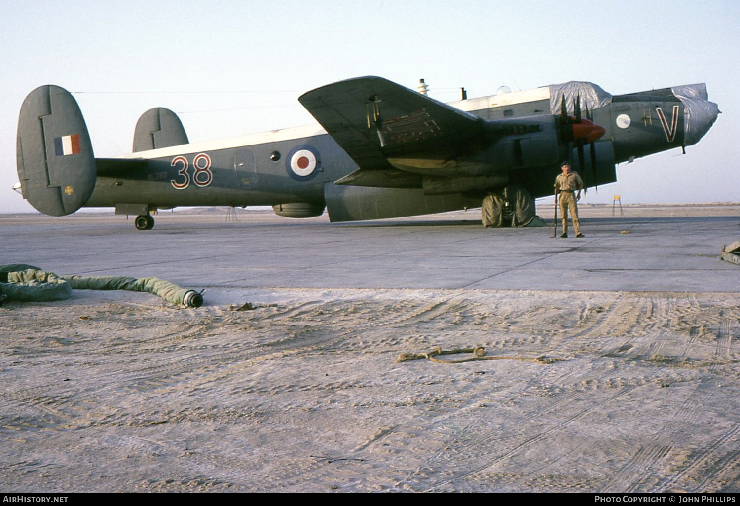 Aircraft Photo of WL758 | Avro 696 Shackleton MR2 | UK - Air Force | AirHistory.net #309126