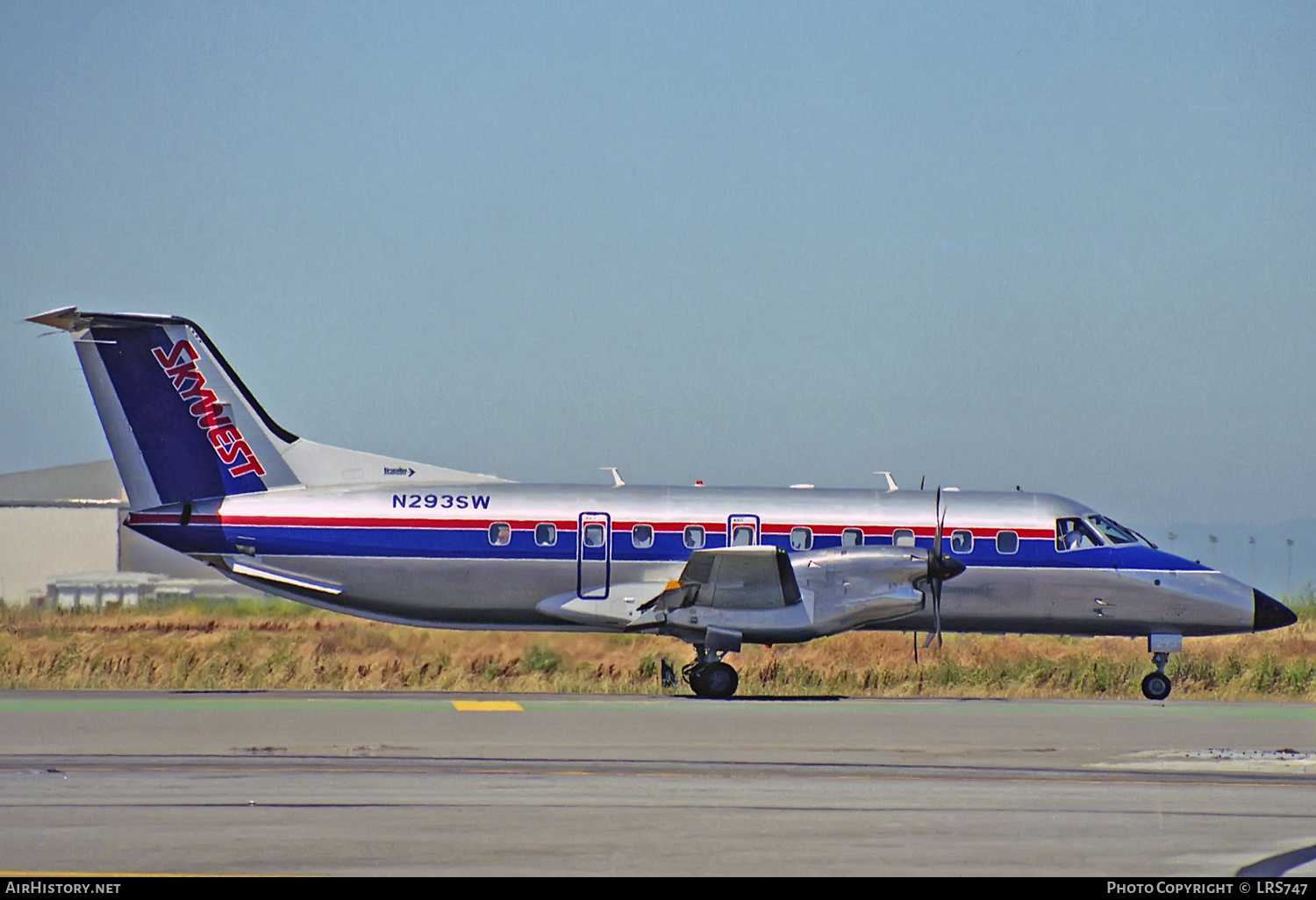 Aircraft Photo of N293SW | Embraer EMB-120ER Brasilia | SkyWest Airlines | AirHistory.net #309227