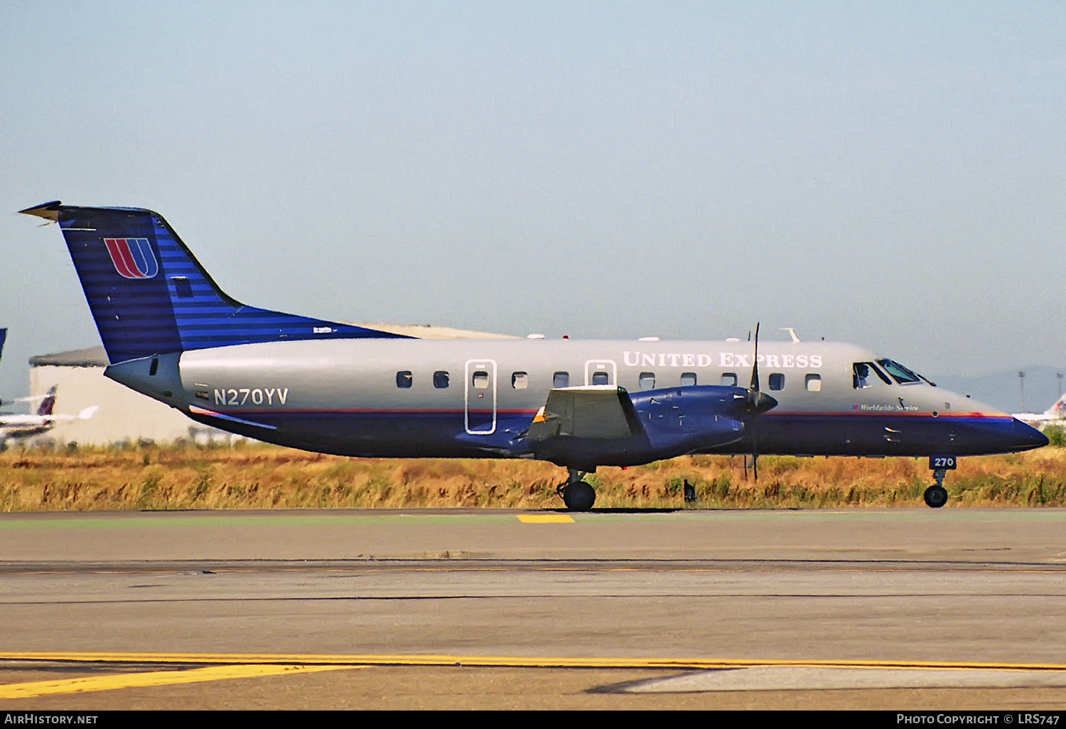 Aircraft Photo of N270YV | Embraer EMB-120RT Brasilia | United Express | AirHistory.net #309232