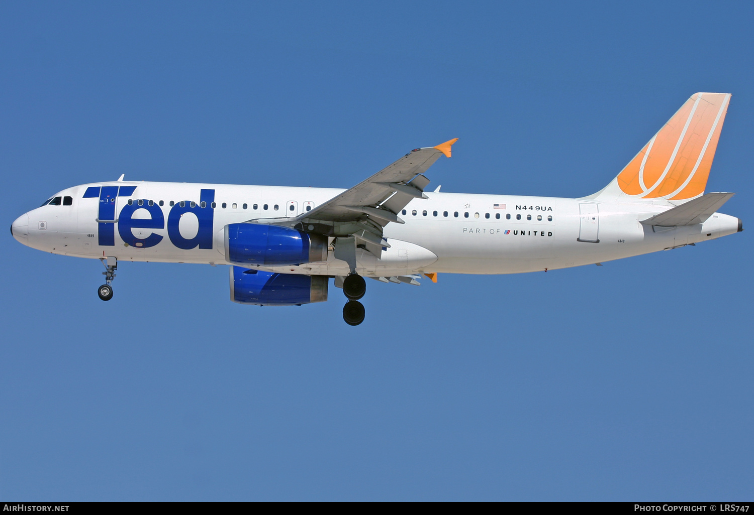 Aircraft Photo of N449UA | Airbus A320-232 | Ted | AirHistory.net #309277