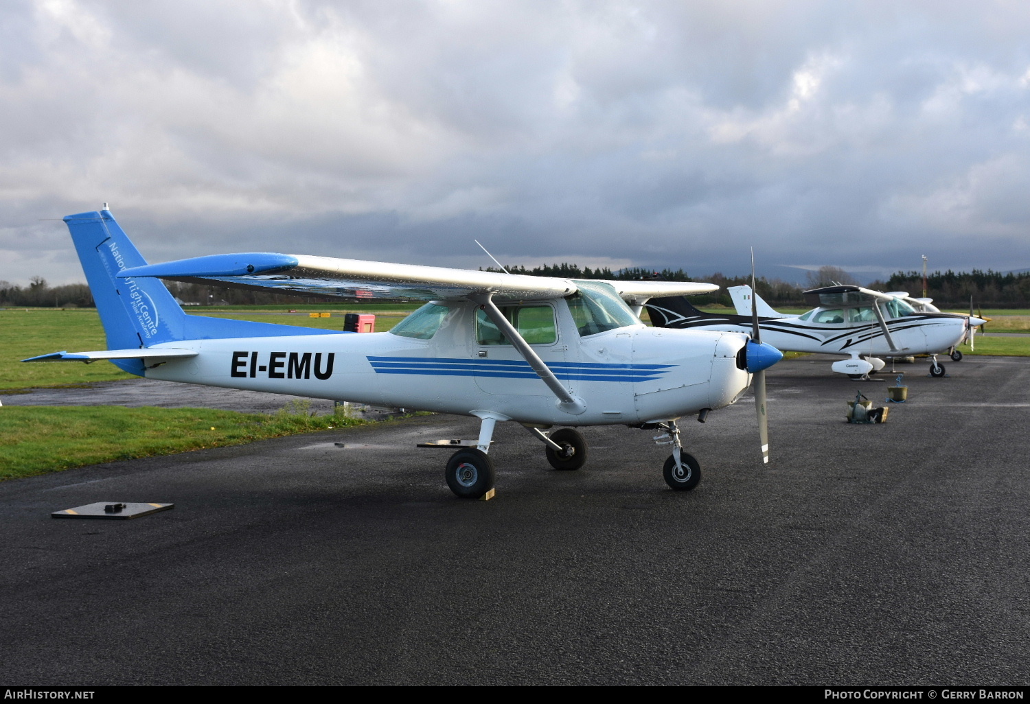 Aircraft Photo of EI-EMU | Reims F152 | National Flight Centre | AirHistory.net #309284