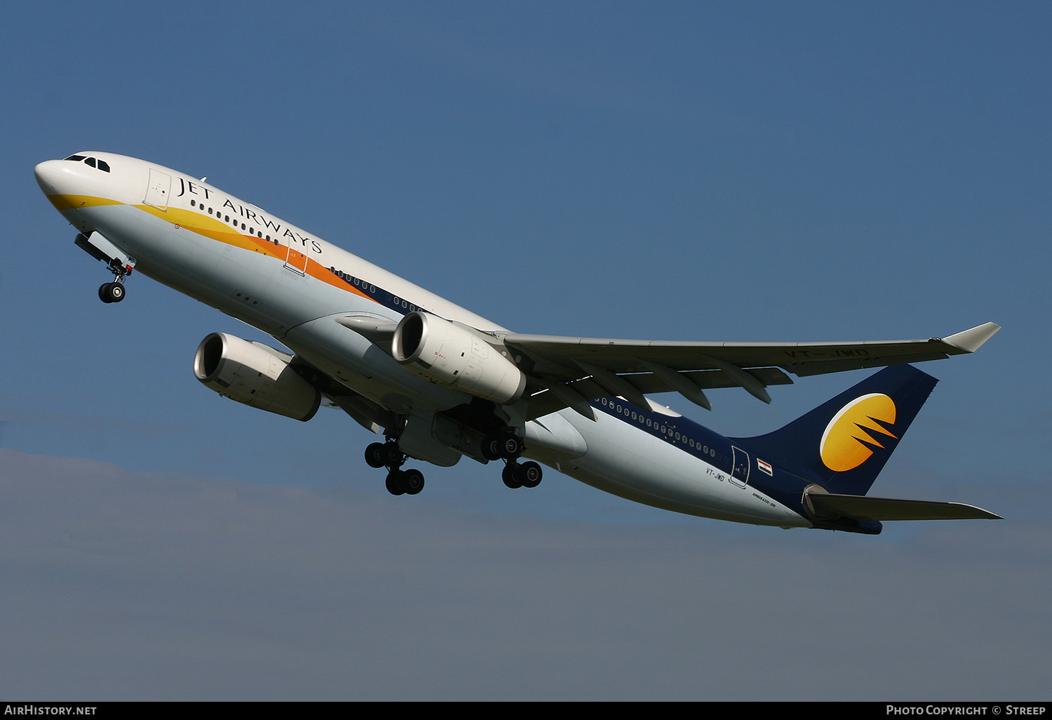 Aircraft Photo of VT-JWD | Airbus A330-243 | Jet Airways | AirHistory.net #309310