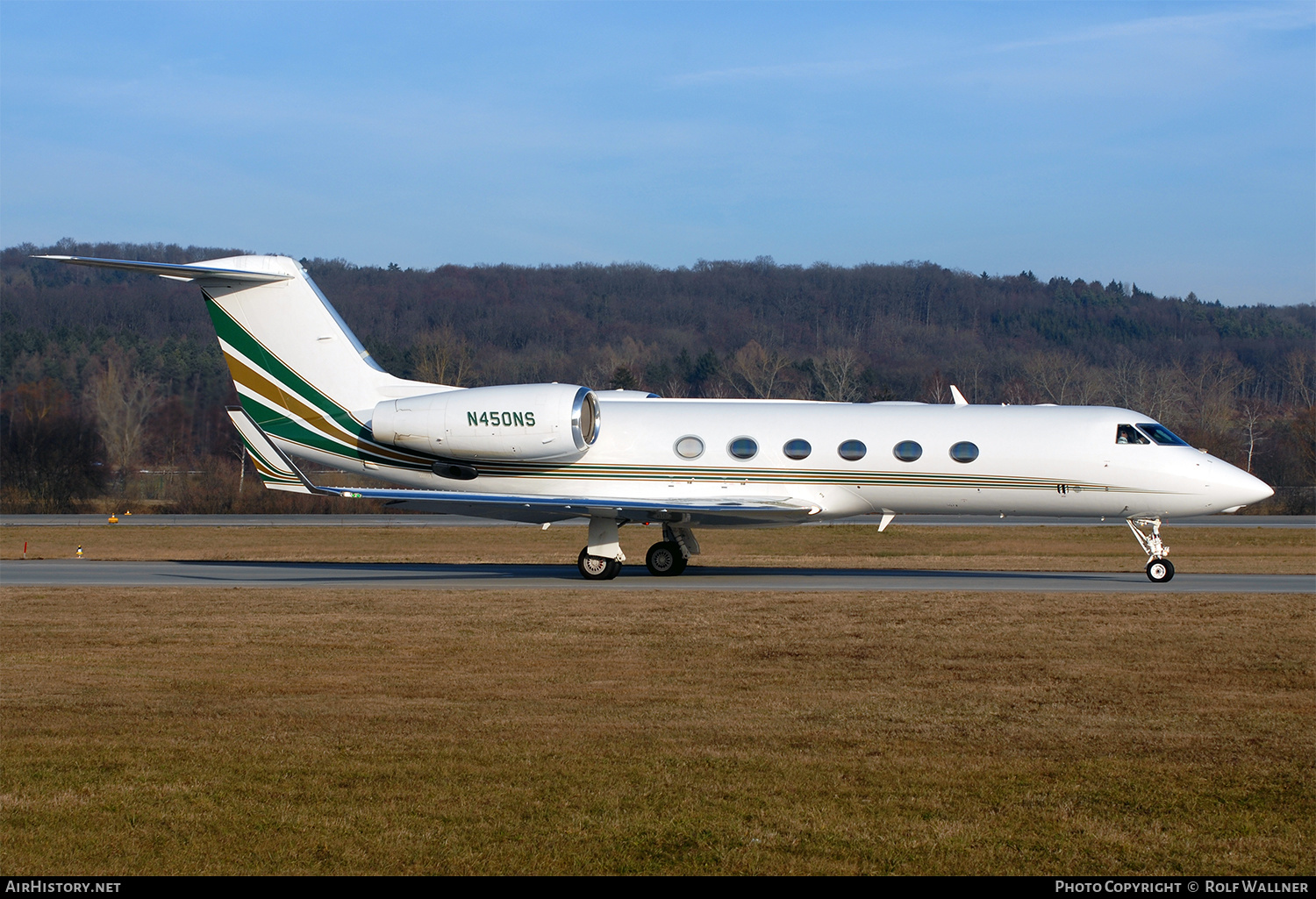 Aircraft Photo of N450NS | Gulfstream Aerospace G-IV-X Gulfstream G450 | AirHistory.net #309311