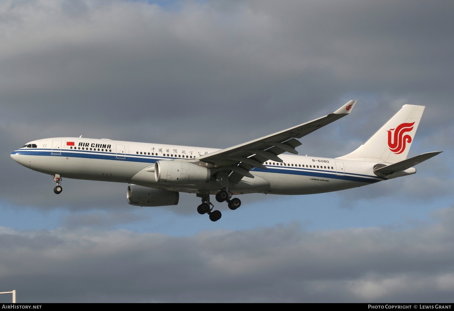 Aircraft Photo of B-6080 | Airbus A330-243 | Air China | AirHistory.net #309440