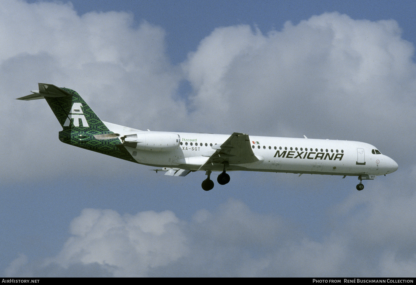 Aircraft Photo of XA-SGT | Fokker 100 (F28-0100) | Mexicana | AirHistory.net #309444