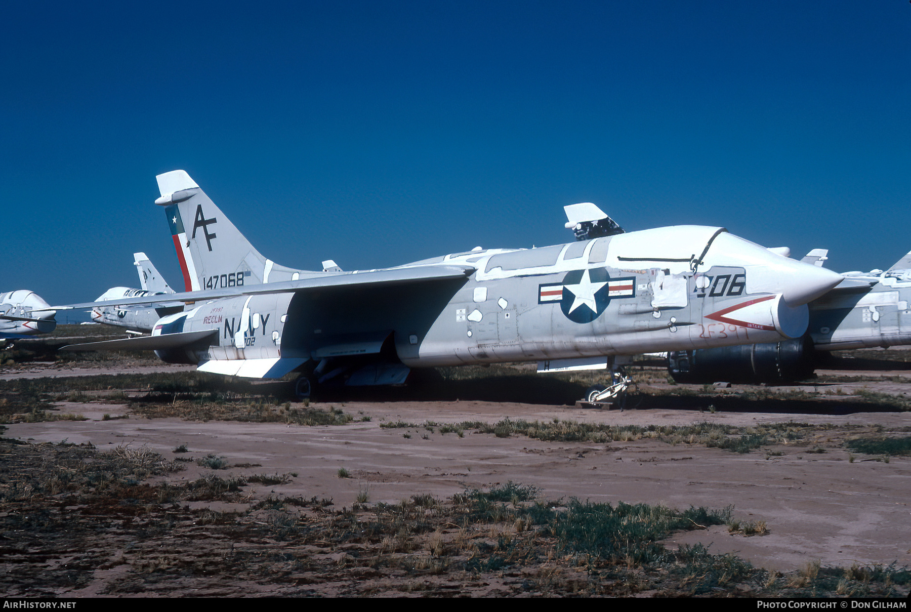 Aircraft Photo of 147068 | Vought F-8H Crusader | USA - Navy | AirHistory.net #309458