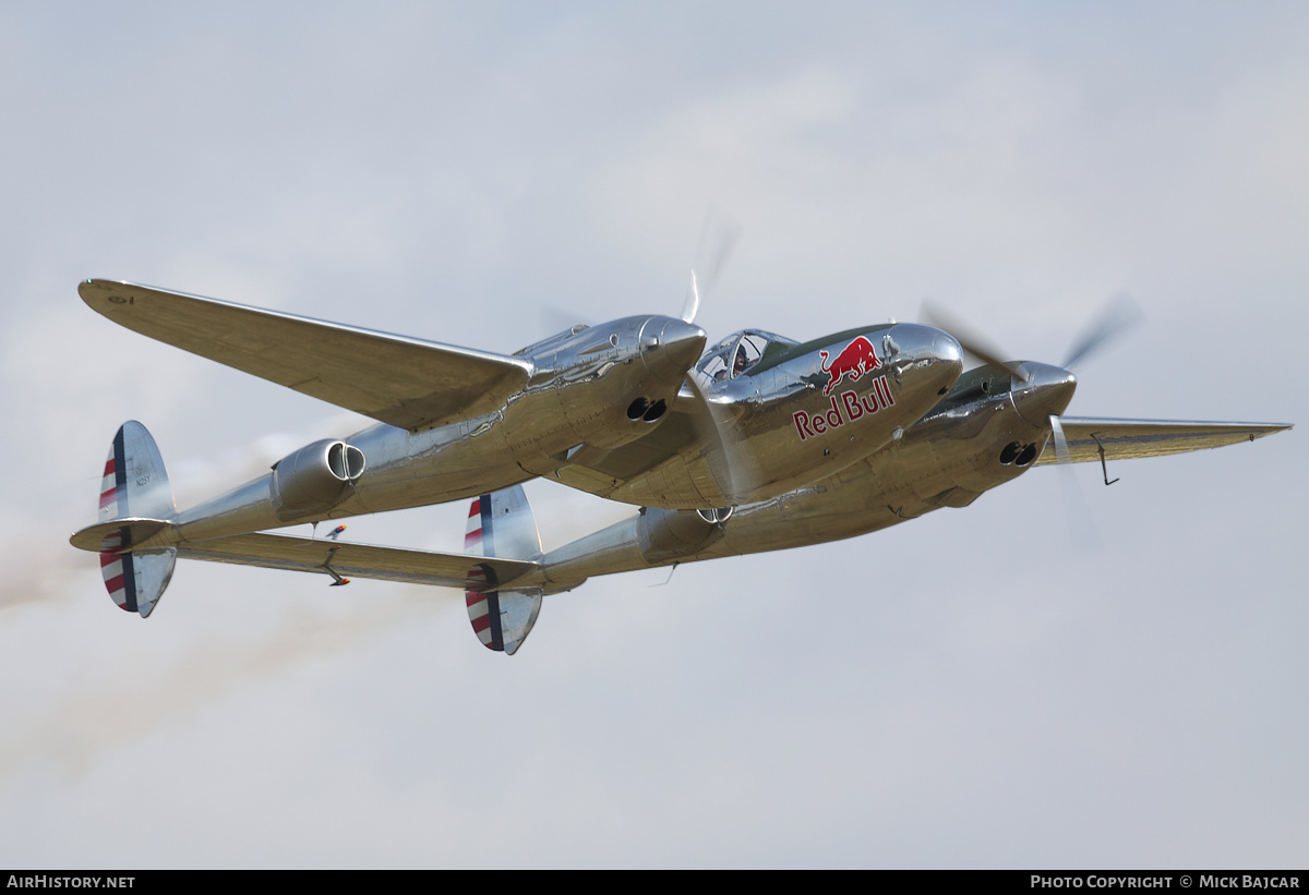 Aircraft Photo of N25Y | Lockheed P-38L Lightning | Red Bull | AirHistory.net #309462