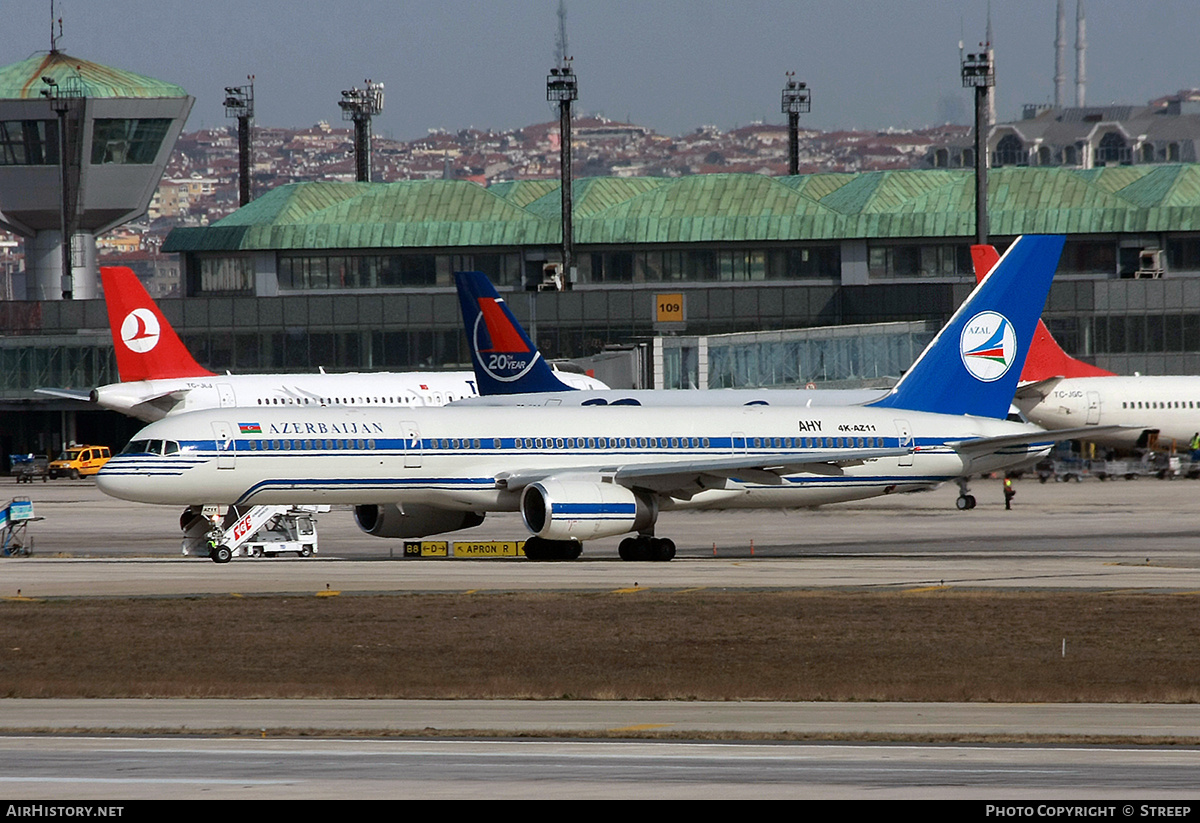 Aircraft Photo of 4K-AZ11 | Boeing 757-22L | Azerbaijan Airlines - AZAL - AHY | AirHistory.net #309510