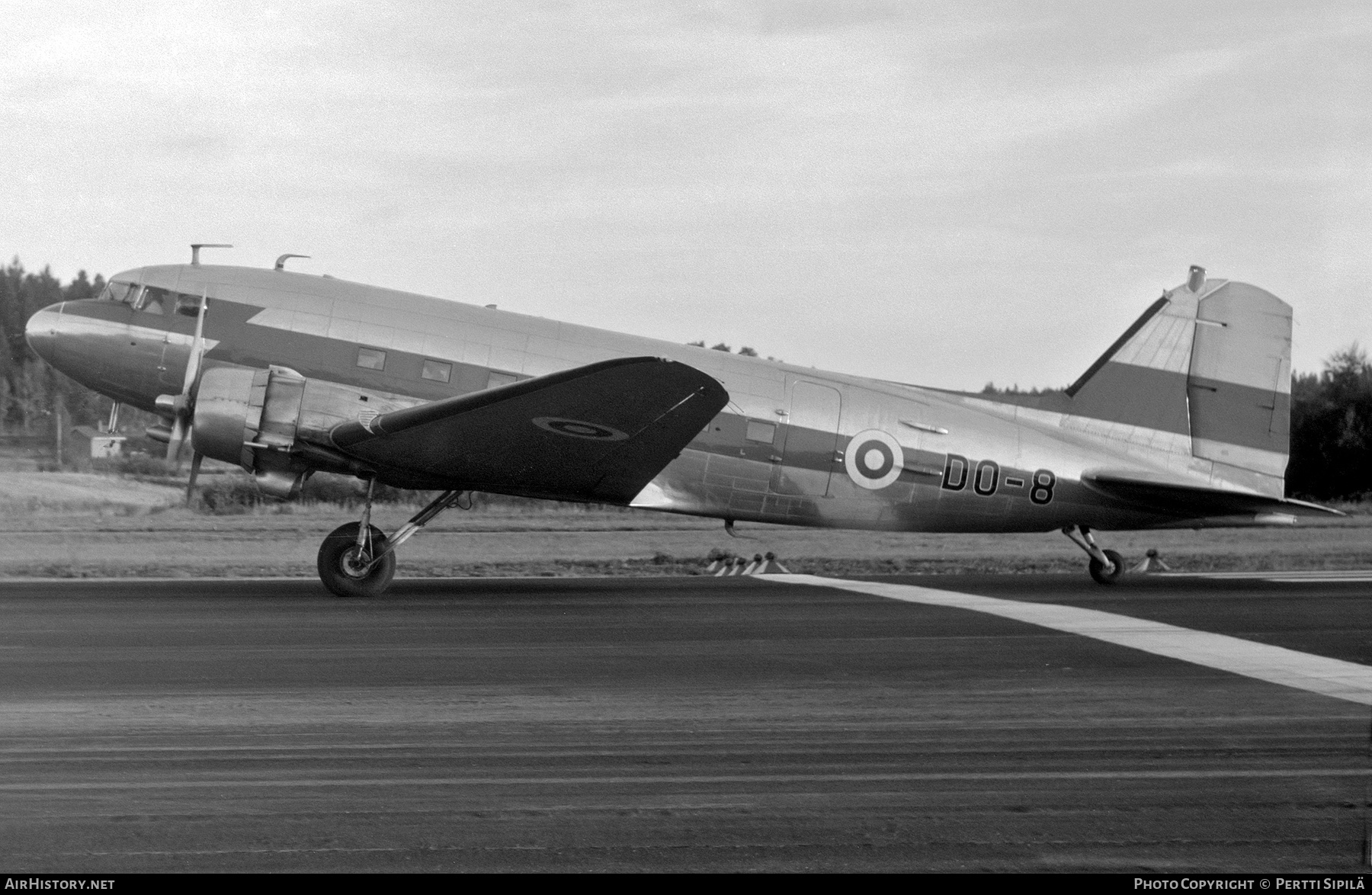 Aircraft Photo of DO-8 | Douglas C-47A Skytrain | Finland - Air Force | AirHistory.net #309527