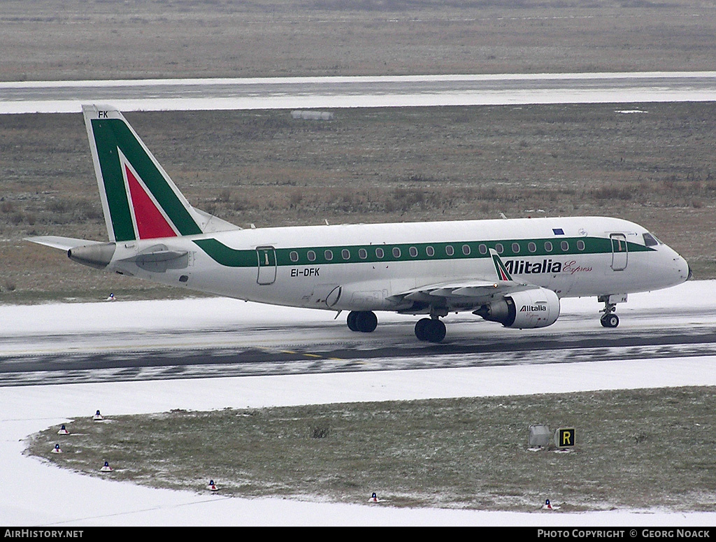 Aircraft Photo of EI-DFK | Embraer 170LR (ERJ-170-100LR) | Alitalia Express | AirHistory.net #309557