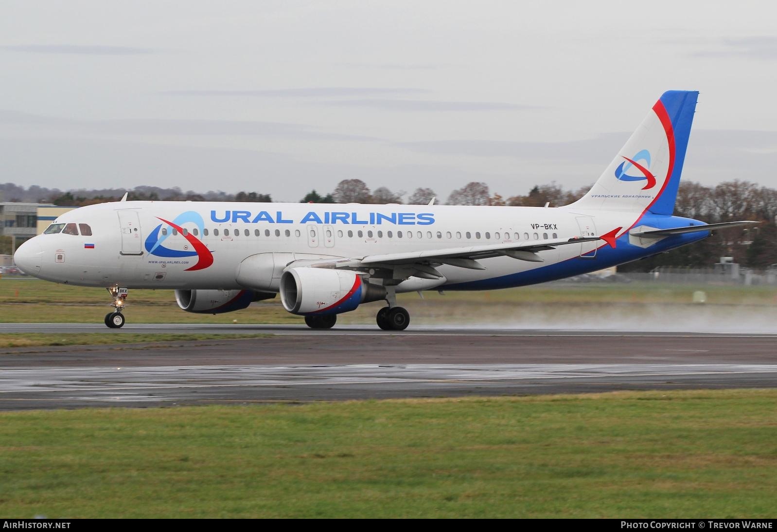 Aircraft Photo of VP-BKX | Airbus A320-214 | Ural Airlines | AirHistory.net #309674