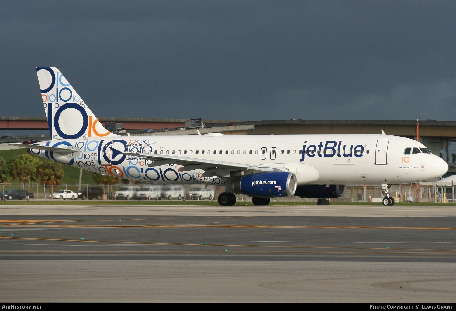 Aircraft Photo of N569JB | Airbus A320-232 | JetBlue Airways | AirHistory.net #309701