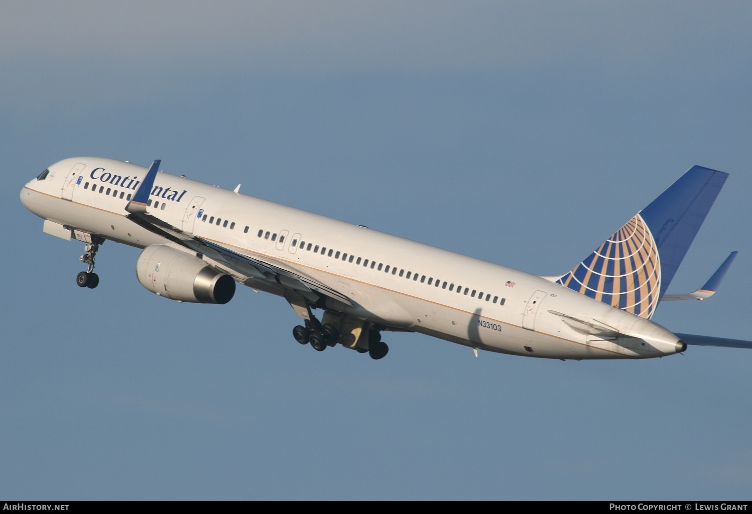 Aircraft Photo of N33103 | Boeing 757-224 | Continental Airlines | AirHistory.net #309709