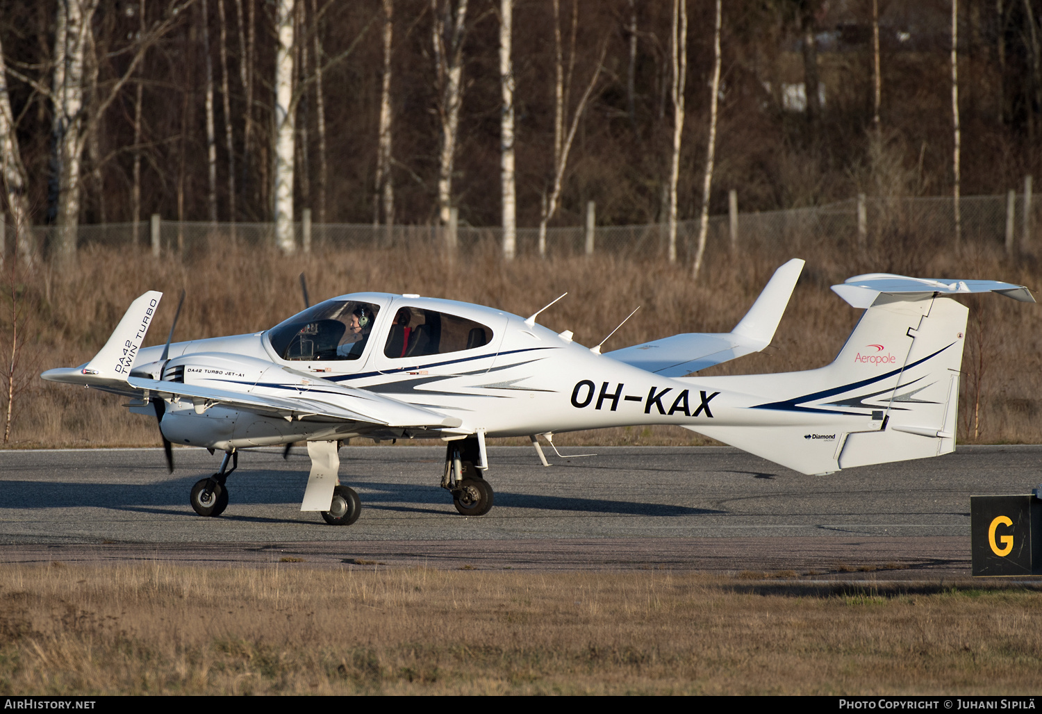 Aircraft Photo of OH-KAX | Diamond DA42 NG Twin Star | Aeropole | AirHistory.net #309724