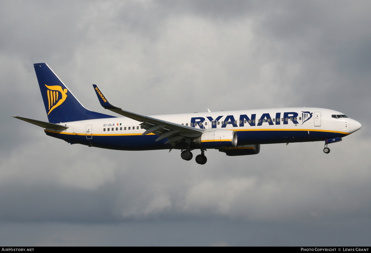 Aircraft Photo of EI-DLB | Boeing 737-8AS | Ryanair | AirHistory.net #309726