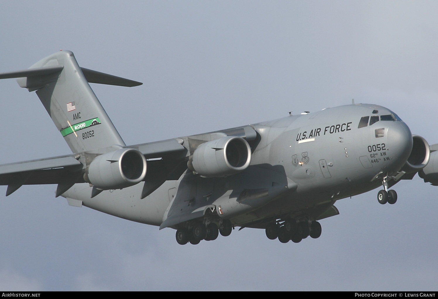 Aircraft Photo of 98-0052 / 80052 | Boeing C-17A Globemaster III | USA - Air Force | AirHistory.net #309732