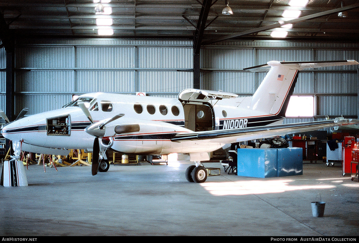 Aircraft Photo of N100QR | Beech B200C Super King Air | AirHistory.net #309763