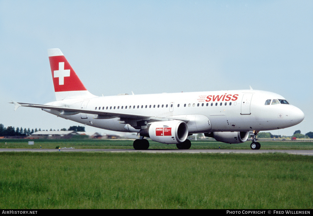 Aircraft Photo of HB-IPV | Airbus A319-112 | Swiss International Air Lines | AirHistory.net #309815