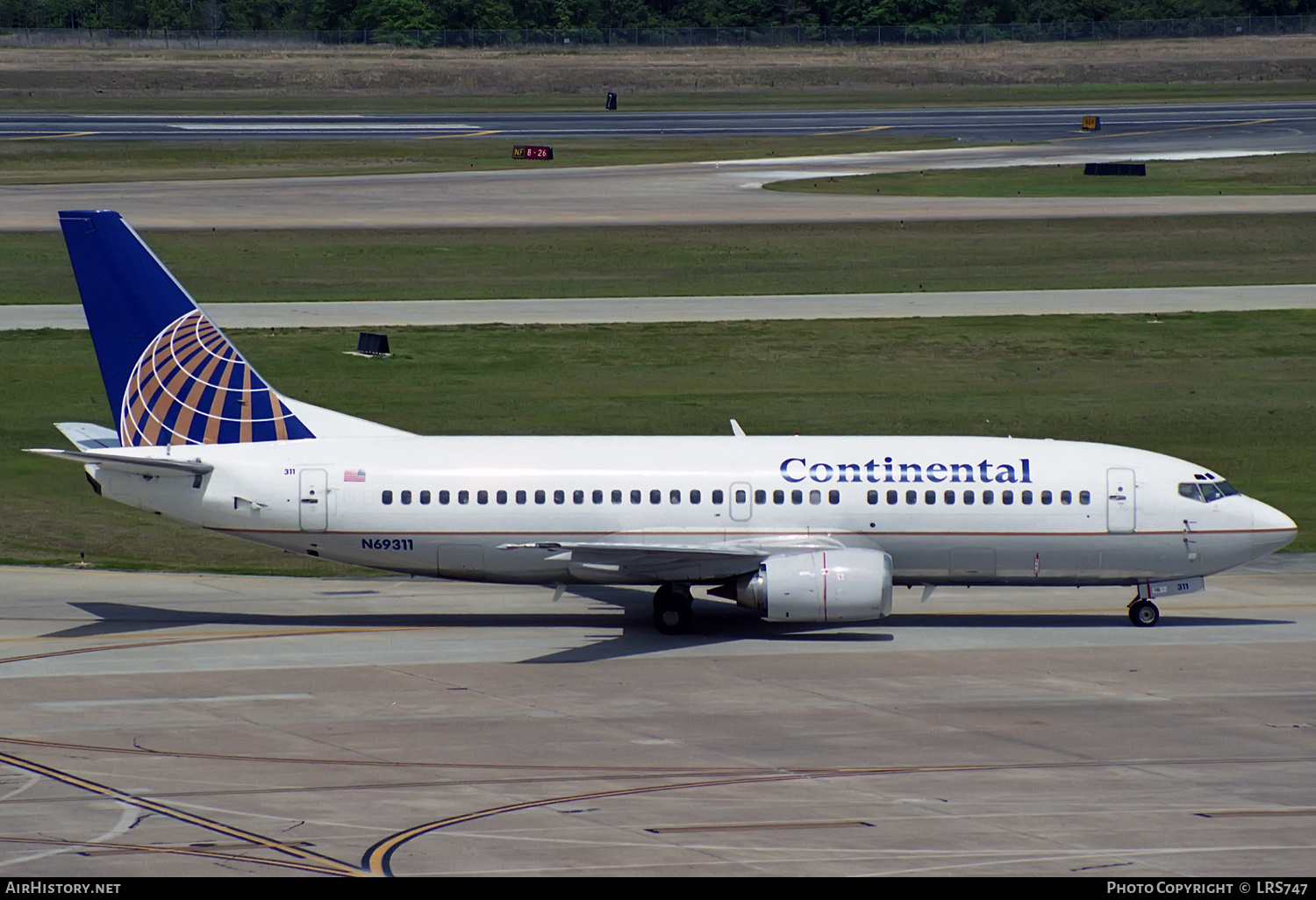 Aircraft Photo of N69311 | Boeing 737-3T0 | Continental Airlines | AirHistory.net #309826
