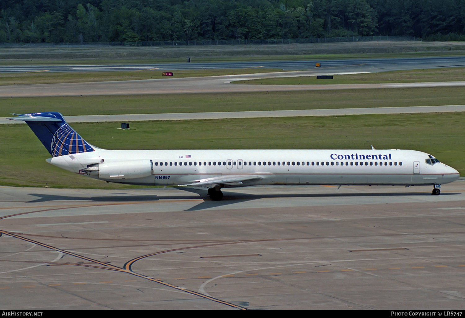 Aircraft Photo of N16887 | McDonnell Douglas MD-82 (DC-9-82) | Continental Airlines | AirHistory.net #309864